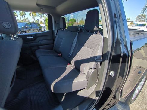 Used 2022 Chevrolet Silverado 1500 Custom image 23