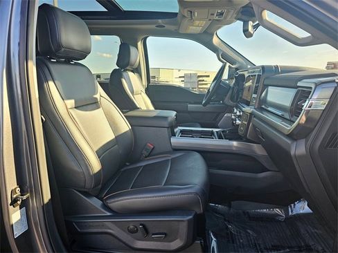 New 2025 Ford F250 Lariat w/ Lariat Ultimate Package image 14