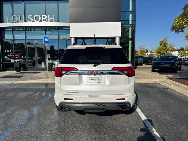 Used 2019 GMC Acadia Denali w/ Technology Package FWD image 4