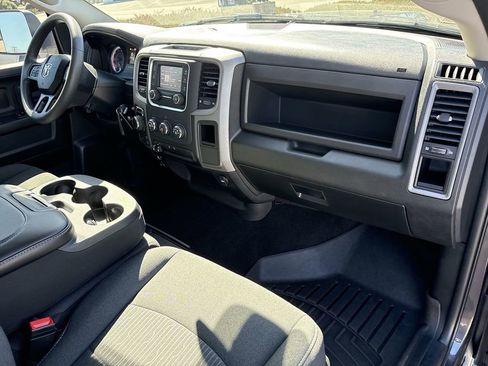 Used 2024 RAM 1500 Tradesman w/ Tradesman SXT Package image 29