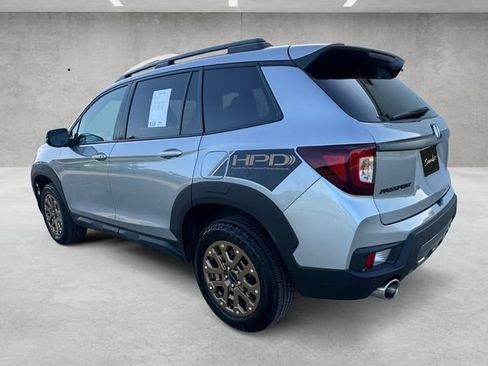 Used 2023 Honda Passport TrailSport image 14