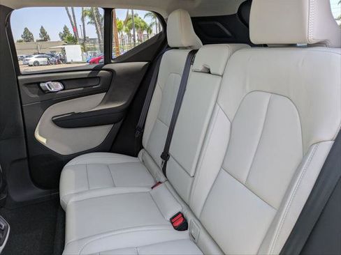 New 2026 Volvo XC40 B5 Plus w/ Protection Package Premier image 12