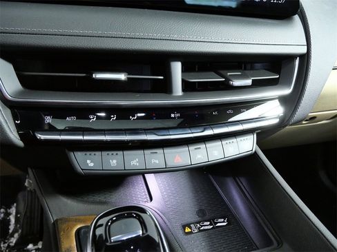 Used 2025 Cadillac CT5 Premium Luxury w/ Technology Package image 21