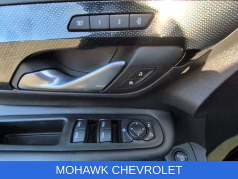 Used 2022 GMC Terrain AT4 AWD/4WD image 25