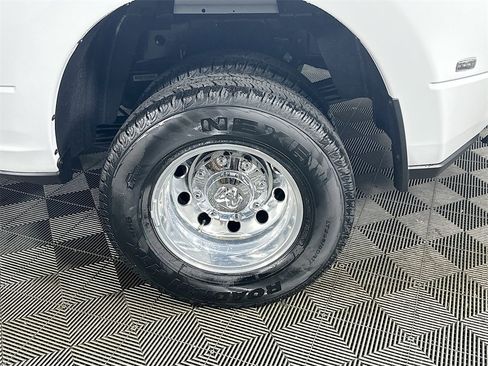 New 2025 RAM 3500 Laramie image 17