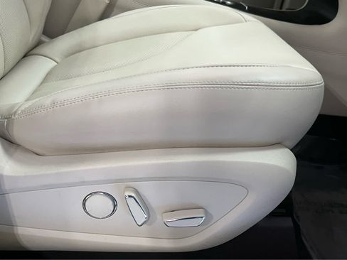 Used 2016 Lincoln MKC Select w/ Select Plus Package AWD/4WD image 45