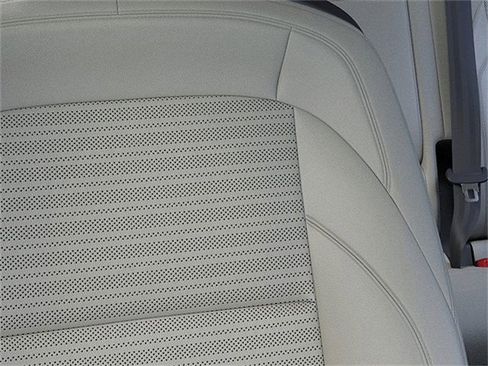 New 2026 Lincoln Nautilus Reserve w/ Jet Appearance Package AWD/4WD image 16