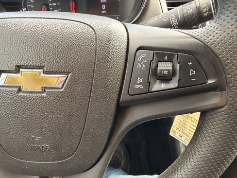 Used 2020 Chevrolet Trax LS w/ Tint and Cruise Package FWD image 15