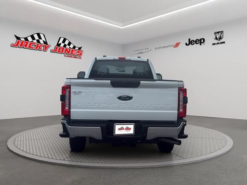 Used 2025 Ford F250 XL w/ 360-Degree Camera Package RWD image 8
