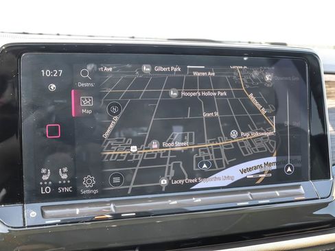 Certified 2025 Volkswagen Atlas SEL AWD/4WD image 6