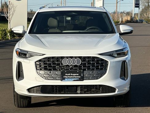 New 2025 Audi Q5 Premium Plus image 8