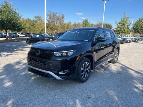 New 2026 Volkswagen Tiguan S image 3