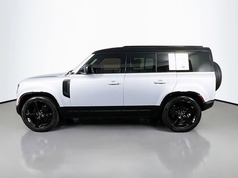 Used 2023 Land Rover Defender 110 X-Dynamic SE AWD/4WD image 8