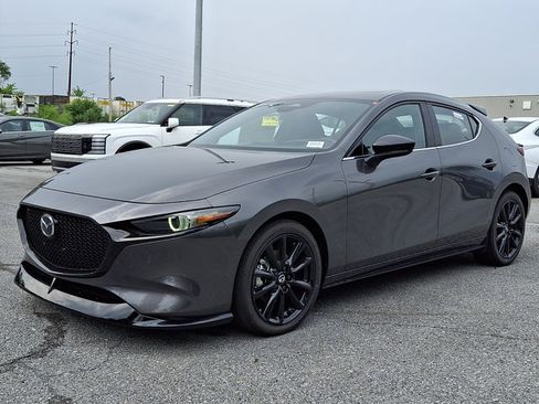 New 2026 MAZDA MAZDA3 Hatchback w/Premium Plus Pkg AWD/4WD image 3