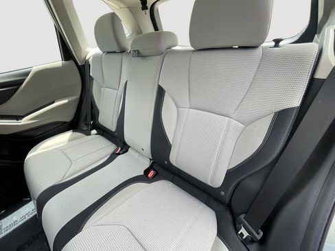 Used 2019 Subaru Forester w/ Popular Package #1 AWD/4WD image 18
