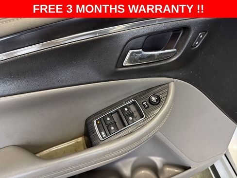 Used 2018 Chevrolet Impala LT image 12