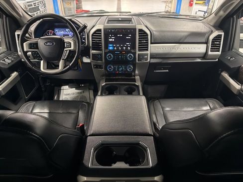 Used 2019 Ford F450 Lariat w/ Chrome Package image 37