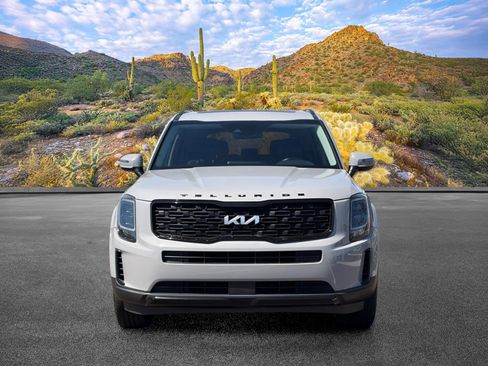 Used 2022 Kia Telluride EX w/ EX Premium Package AWD/4WD image 5