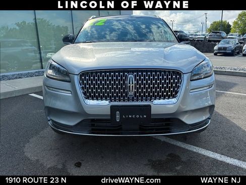 Certified 2022 Lincoln Corsair AWD w/ Premium Package image 11