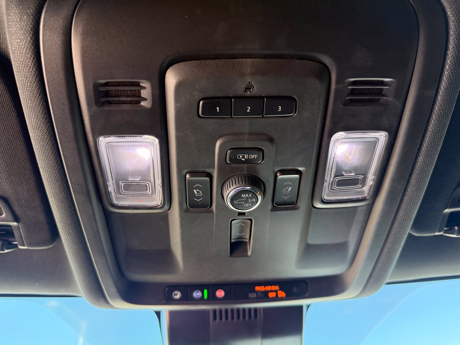Certified 2024 Chevrolet Tahoe Premier AWD/4WD image 21