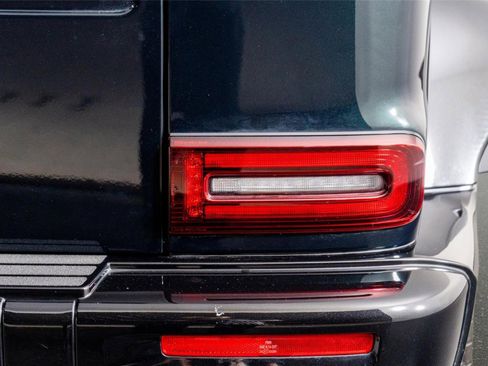 Used 2025 Mercedes-Benz G 63 AMG 4MATIC image 13
