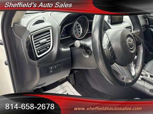 Used 2016 MAZDA MAZDA3 i Touring w/ Popular Equipment Package image 23