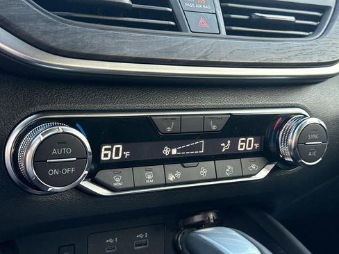 New 2025 Nissan Altima 2.5 SV image 25