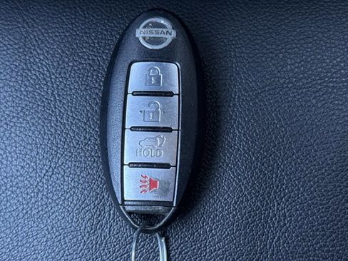 Certified 2024 Nissan Armada SL image 31