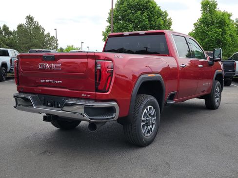New 2026 GMC Sierra 2500 SLT AWD/4WD image 3