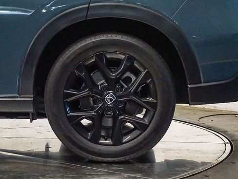 Used 2025 Honda HR-V Sport image 10