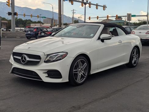 Used 2019 Mercedes-Benz E 450 4MATIC Cabriolet image 9