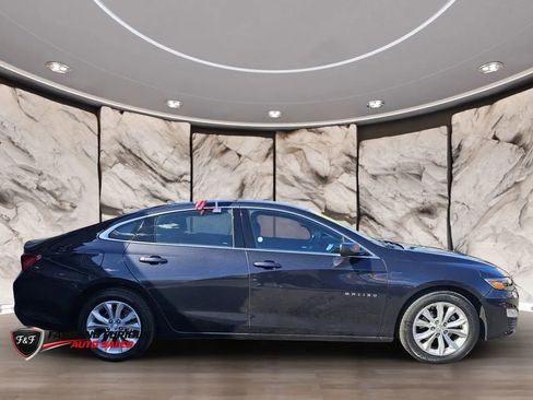 Used 2023 Chevrolet Malibu LT FWD image 4