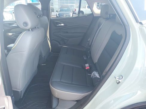New 2026 Chevrolet Trax ACTIV w/ Driver Confidence Package FWD image 14