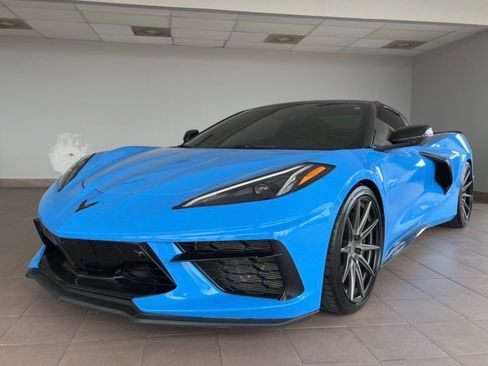 Used 2020 Chevrolet Corvette Stingray Preferred Conv w/ 2LT Preferred Equipment Group RWD image 2