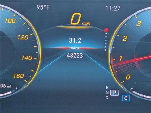 Used 2020 Mercedes-Benz GLB 250 image 11
