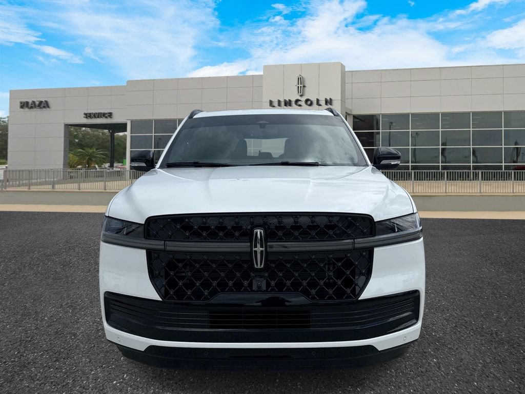 New 2026 Lincoln Navigator Reserve w/ Jet Appearance Package AWD/4WD image 8