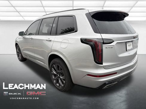 Used 2020 Cadillac XT6 Sport w/ Platinum Package AWD/4WD image 6