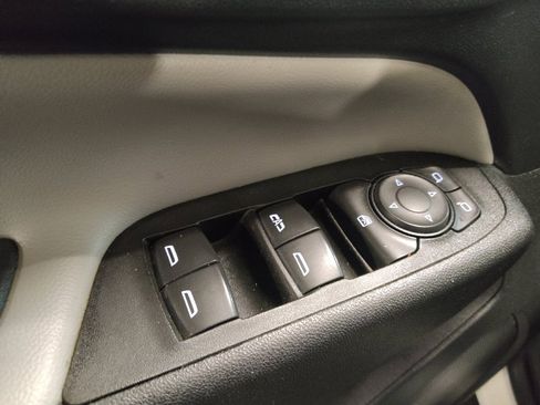 Used 2022 Chevrolet Equinox LT AWD/4WD image 27