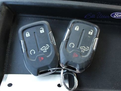 Used 2020 GMC Sierra 1500 SLE w/ SLE Value Package image 11