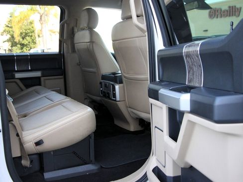 Used 2019 Ford F350 Lariat w/ Lariat Ultimate Package image 17