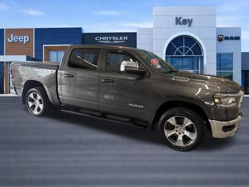 Used 2023 RAM 1500 Laramie AWD/4WD image 10
