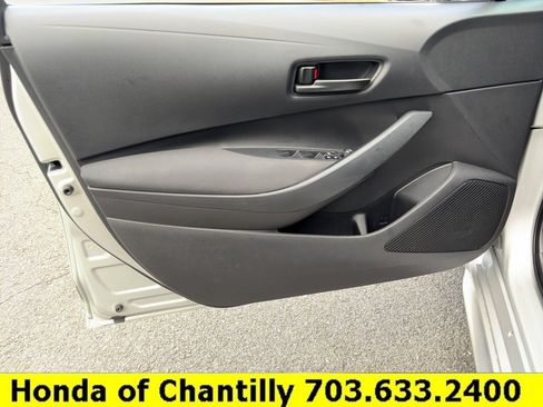 Used 2023 Toyota Corolla LE w/ Carpet Mat Package (TMS) FWD image 18
