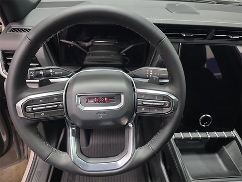 New 2026 GMC Terrain Elevation w/ Elevation Premium Package image 18