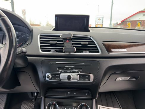 Used 2016 Audi Q3 2.0T Premium Plus w/ Technology Package image 21