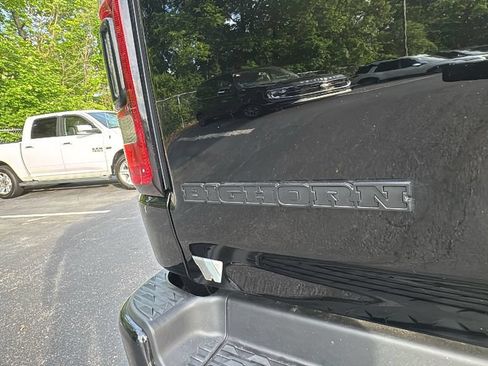Used 2023 RAM 1500 Big Horn AWD/4WD image 38