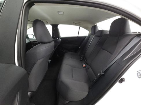 Certified 2025 Toyota Corolla LE FWD image 5