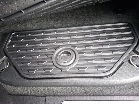 Used 2022 RAM 1500 Limited AWD/4WD image 11