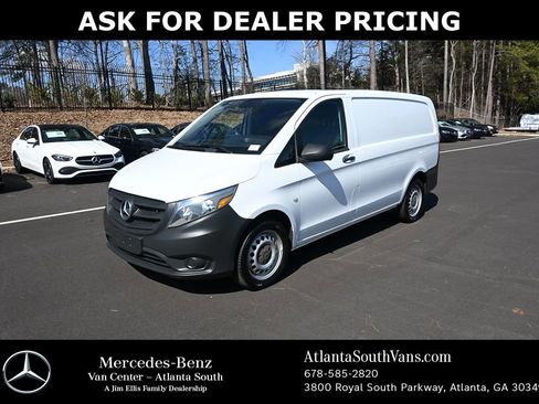 Used 2016 Mercedes-Benz Metris image 1