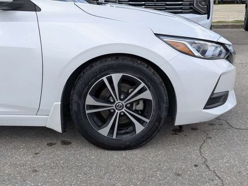 Used 2020 Nissan Sentra SV FWD image 11
