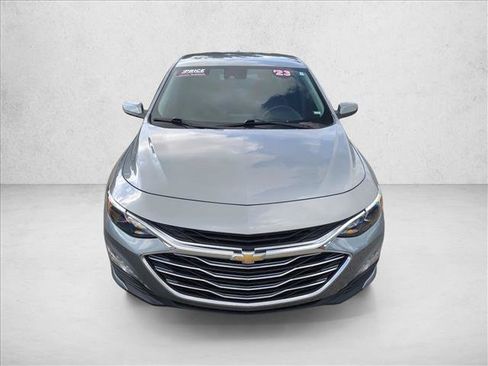 Used 2023 Chevrolet Malibu LT FWD image 2
